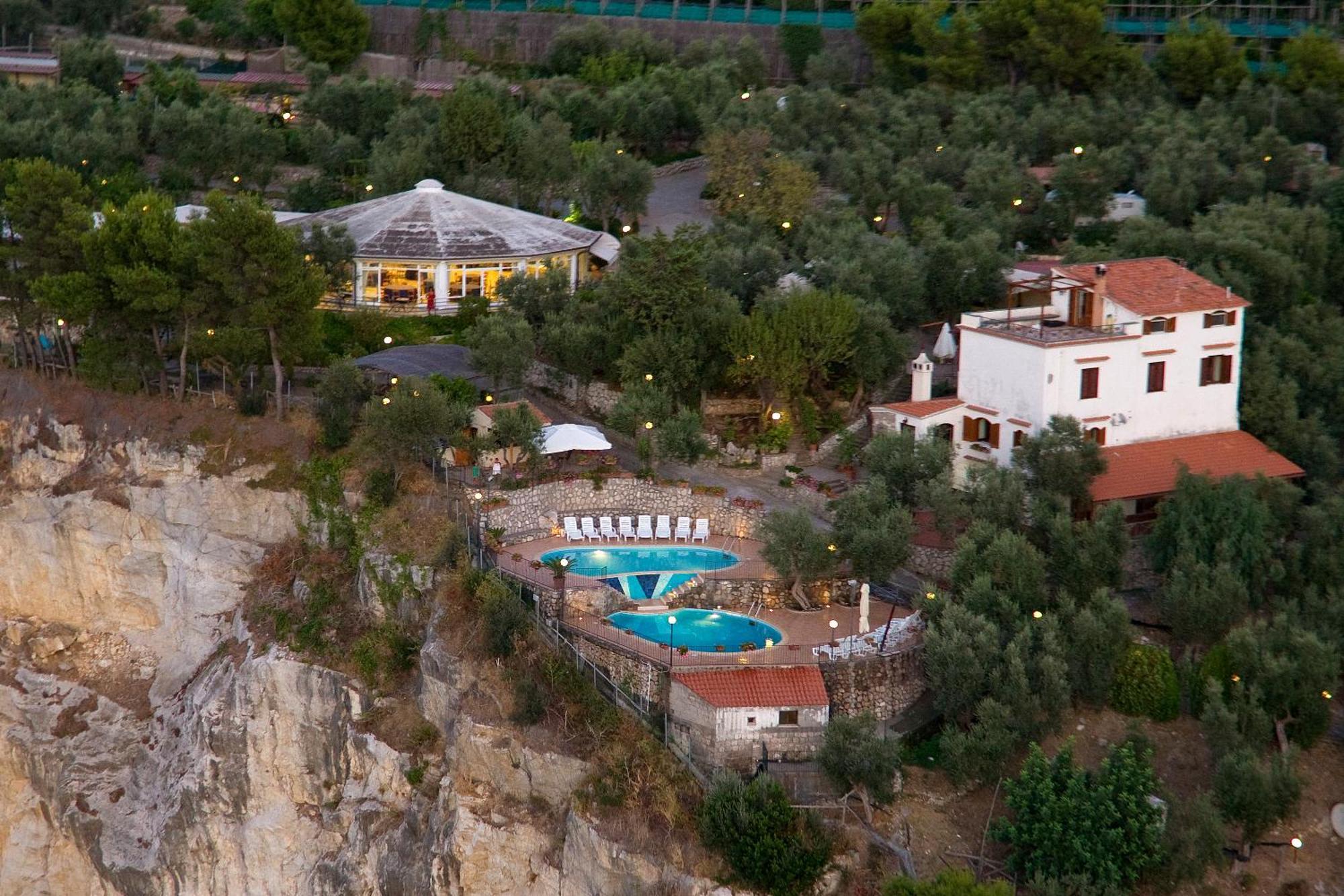 Hotel Villa Lubrense Massa Lubrense Exteriör bild